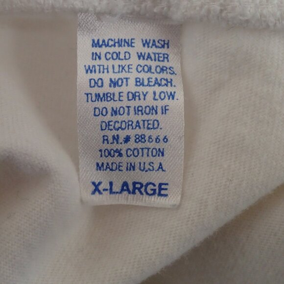 Bristol Motor Speedway Size Youth X Large Crop T shirt - Picture 2 of 3